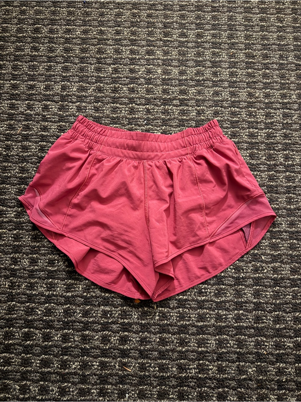 lululemon hotty hot shorts
